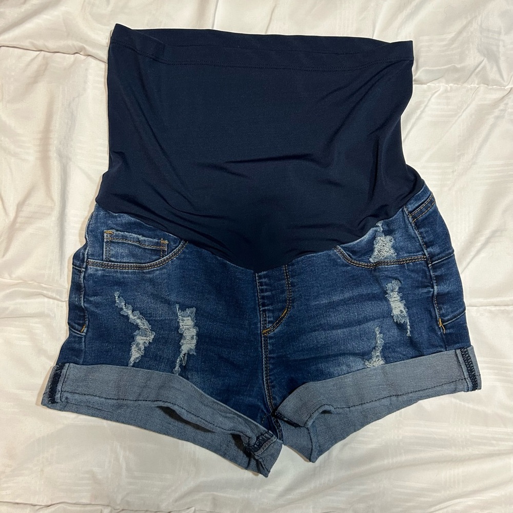 S.O.N.G. Maternity jean shorts size small